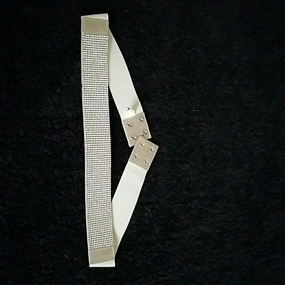 Stretch belt